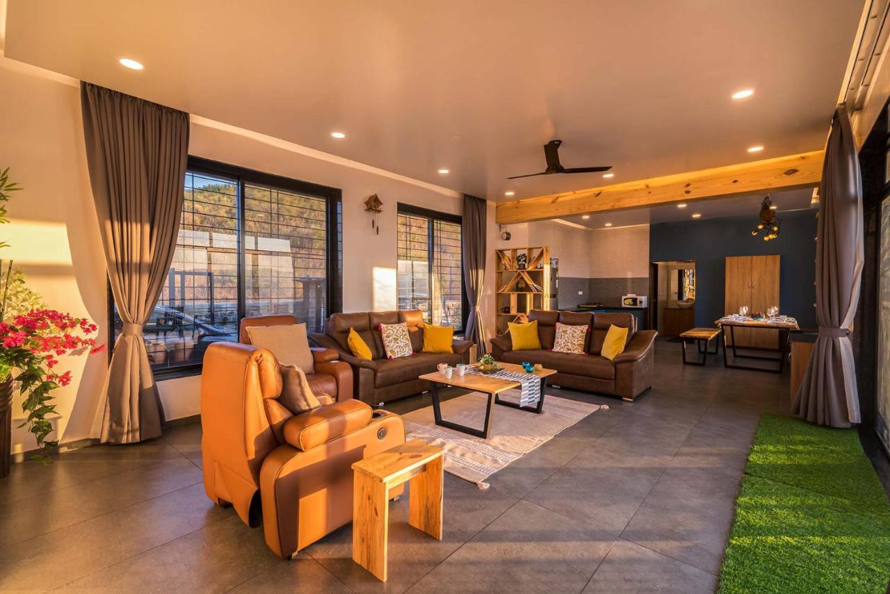 Eyes On The Lake By Stayvista - A Hillside Villa With A Captivating View Of The River بونة المظهر الخارجي الصورة