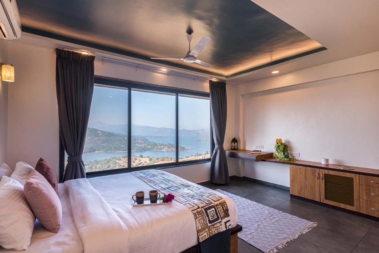 Eyes On The Lake By Stayvista - A Hillside Villa With A Captivating View Of The River بونة المظهر الخارجي الصورة